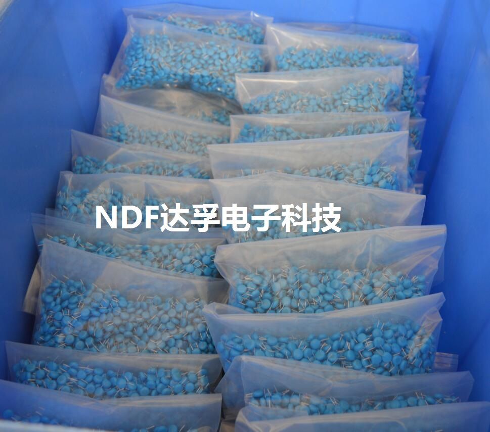 什么是高壓瓷片電容器？